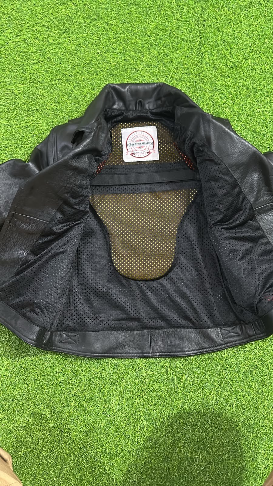 Kids' CE Level 2 Armored Leather Motorcycle Jacket with Insulated Liner – Ingenium - Image 10